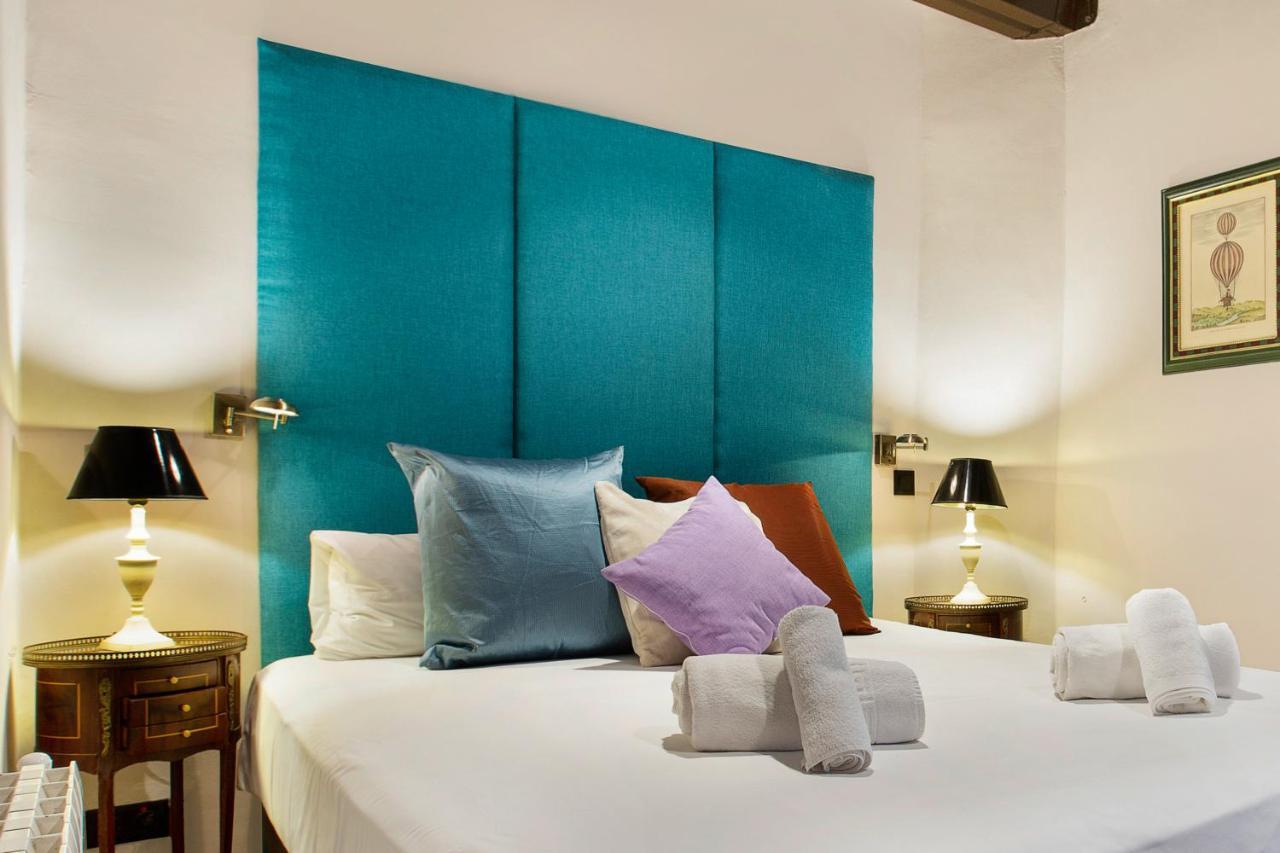 Stay U-Nique Apartments Carretes برشلونة المظهر الخارجي الصورة